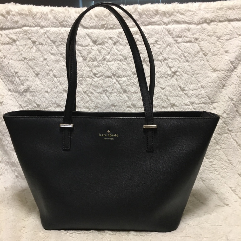 Authentic Kate Spade ♠️ Hand Bag w/ Wallet